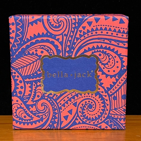 Bella Jack Earrings - Picture 5 of 7